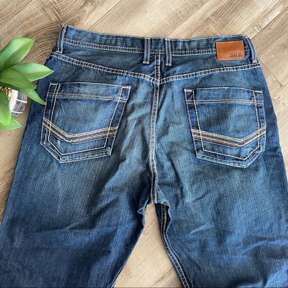 BKE Buckle Tyler bootcut jeans size 36L - Picture 5 of 7